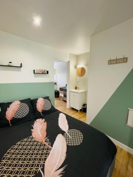 Le Belloc- Suberbe Appartement T1 Bis - Au Calme - Terrasse - Vue Jardin Αζάν Εξωτερικό φωτογραφία